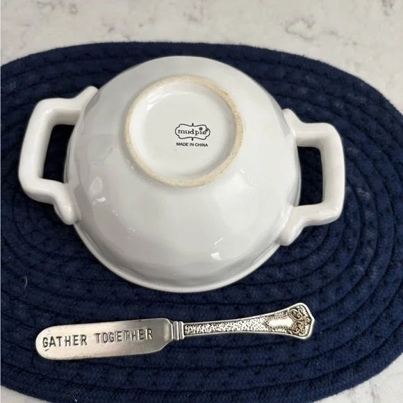 Mud Pie White 'Oh So Thankful' Ceramic Serving Bowl and spreader - Picture 4 of 7
